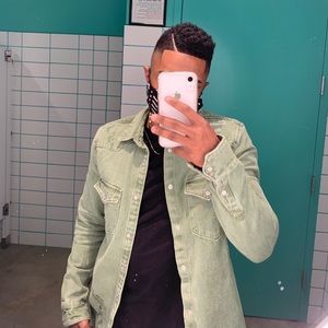 Meet your Posher, Lyndon